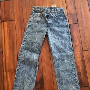 VINTAGE LEVIS tag still attached